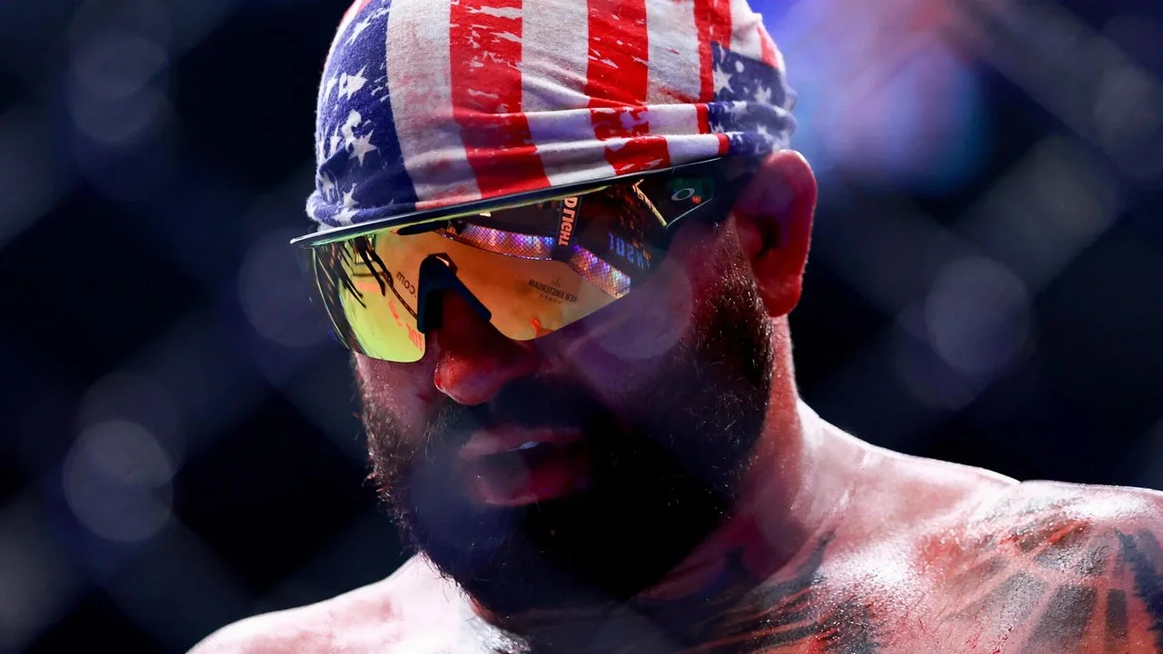 UFCFreedom250霍基特vs刘易斯：战术变化如何左右战局